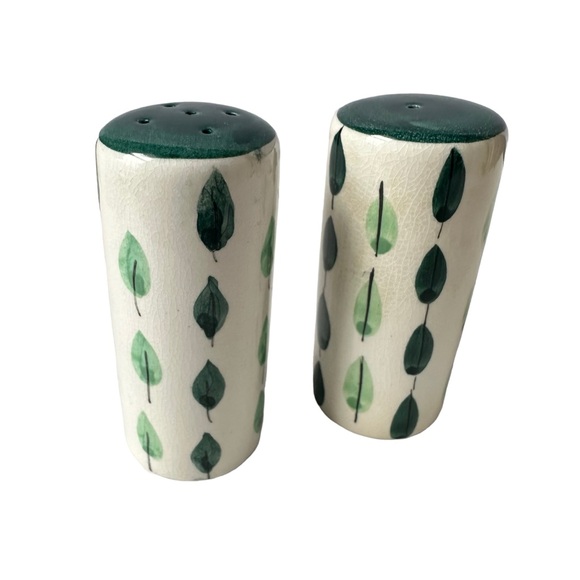 Vintage Portuguese Salt & Pepper Shakers - Picture 3 of 8